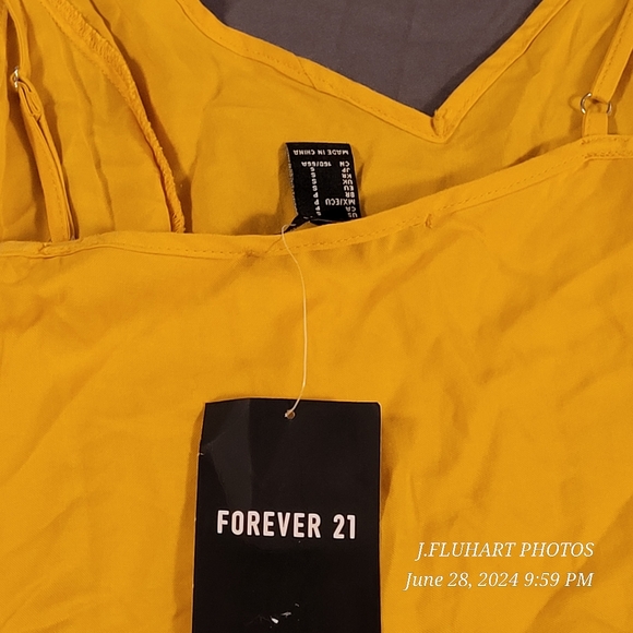 FOREVER 21 YELLOW JUMPSUIT SZ SMALL FEELS SO SOFT AND SILKY NWT - Picture 10 of 12